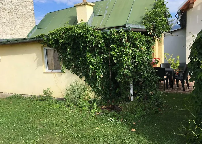 Garden 35